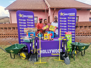 hollywoodfoundation-1. Hollwood Foundation and representatives from Malatsi Foundation with the gardening equipmentMalatsi Foundation grateful for Corporate Social Investment (CSI) support from the Hollywood FoundationHollywoodbets iBranch MASTER