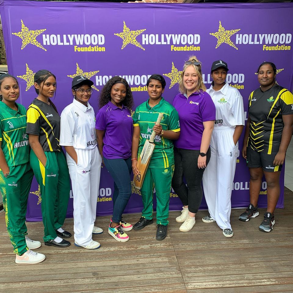 hollywoodfoundation-333011665 1367022263839674 1038266934791210406 nOldest cricket club gets support from Hollywood Foundation through a cricket sponsorshipHollywoodbets iBranch MASTER