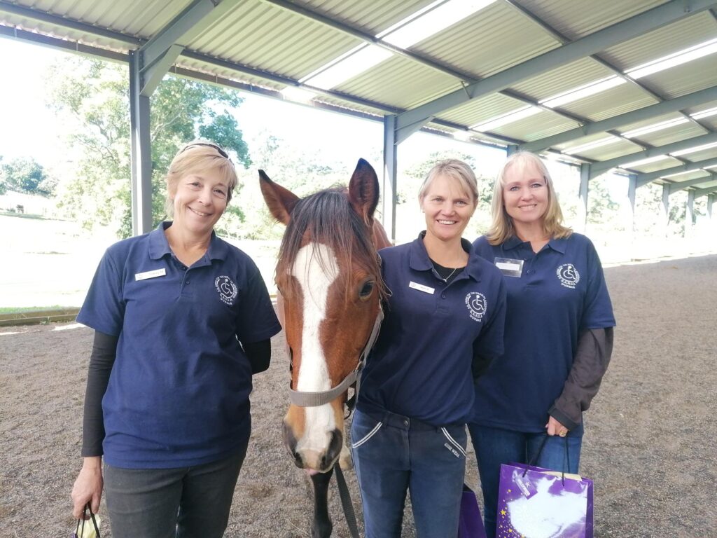 hollywoodfoundation-IMG_20220531_113102The Hollywood Foundation visits SARDA with Brand Ambassador Anthony Delpech.Horse Racing Sponsorship