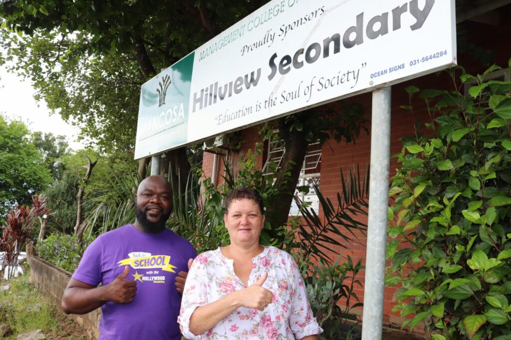 hollywoodfoundation-IMG_2985Back to School – Hillview Senior Secondary2021/22 Handovers
