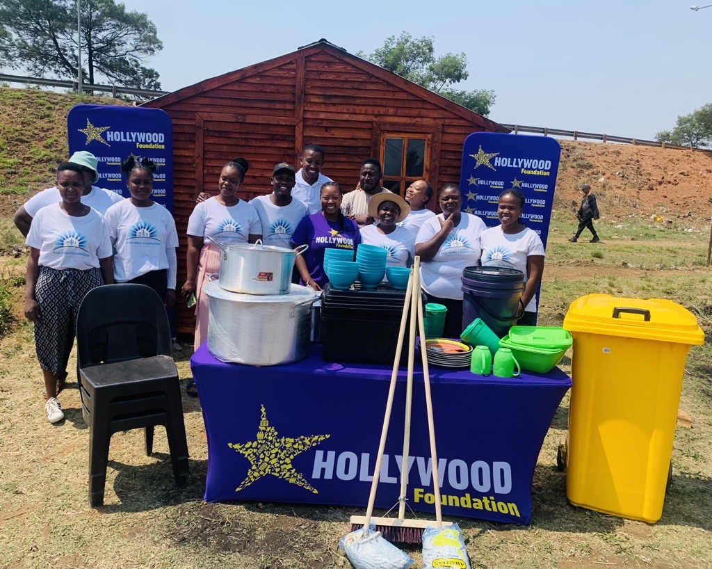 hollywoodfoundation-Kasi hero caption 1Corporate Social Investment (CSI) initiative project ensures no child goes to bed hungryHollywoodbets iBranch MASTER