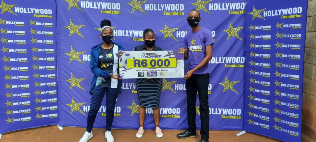 hollywoodfoundation-PHOTO-2021-10-05Tsunami Queens win with Women’s Month2021/22 Handovers