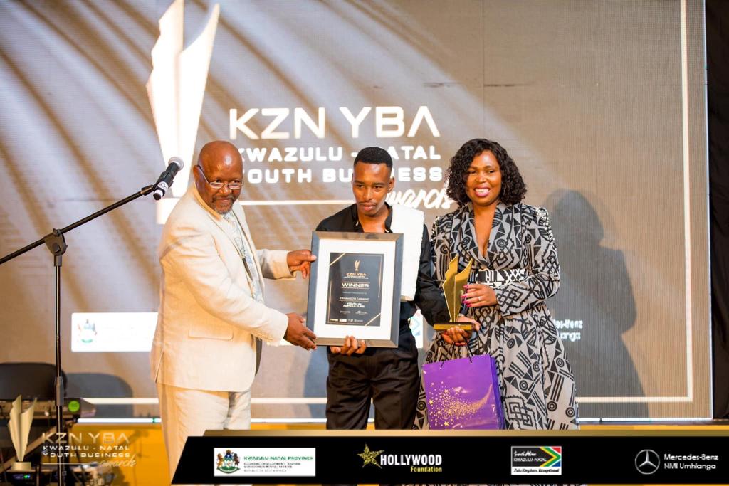 hollywoodfoundation-PHOTO 2022 12 01 14 12 32 2The Hollywood Foundation sponsors the KZN Youth Business AwardsHollywoodbets iBranch MASTER