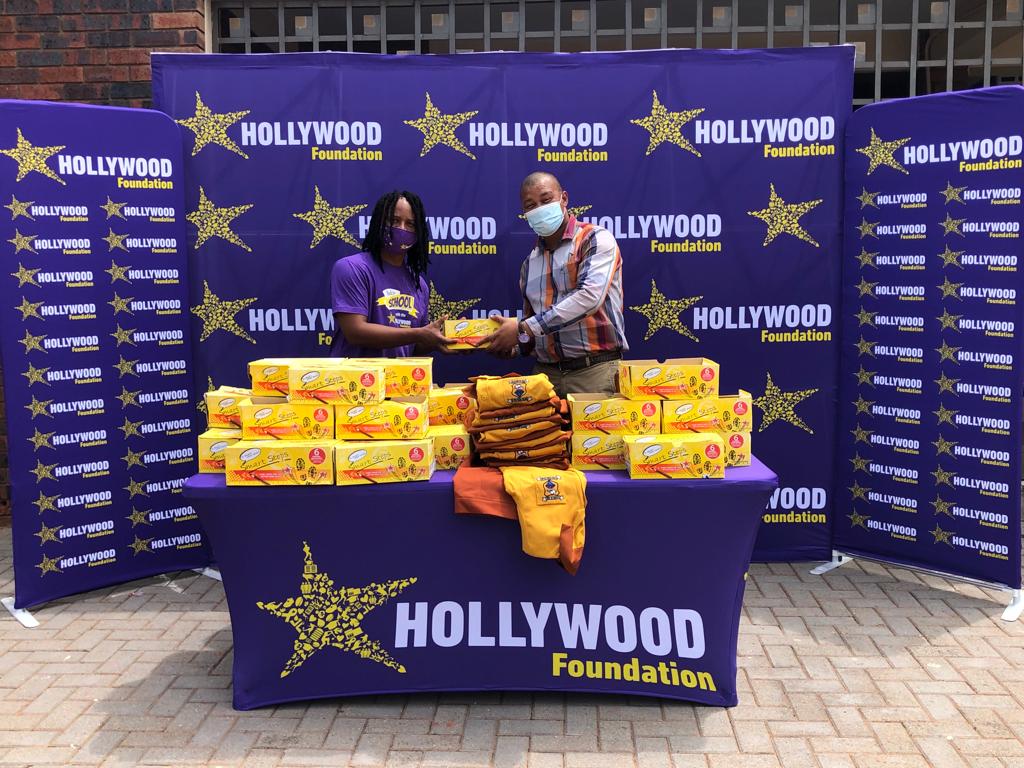 hollywoodfoundation-Pics..Vuyolwethu High School receives Back to School assistance2021/22 Handovers