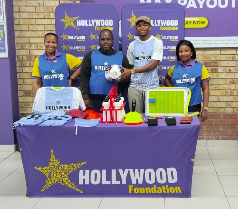 Picture 1 002 Soccer Kit Hand-Over Hollywoodbets iBranch MASTER | Hollywood Foundation