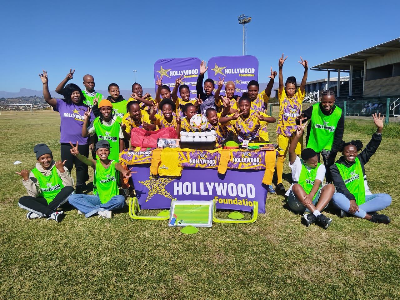 hollywoodfoundation-Picture 3 5Hollywoodbets iBranch MASTER