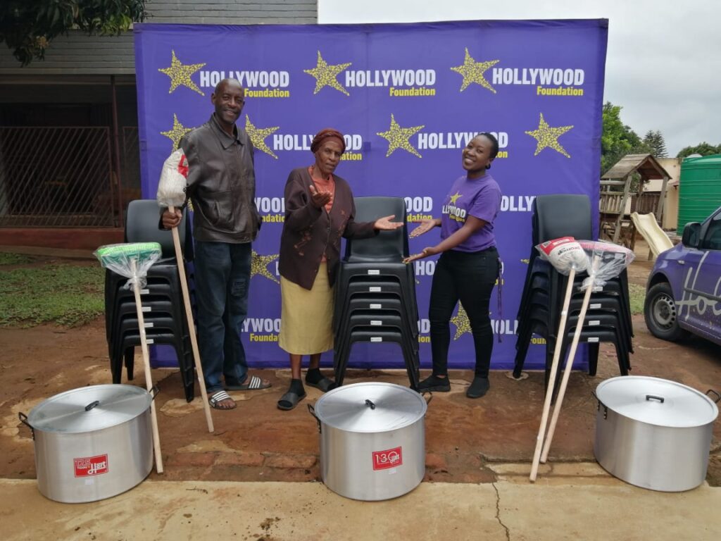 hollywoodfoundation-Tsogang Basadi 2Tsogang Basadi receive much needed support from the Hollywood Foundation Corporate Social Investment (CSI) initiativeHollywoodbets iBranch MASTER
