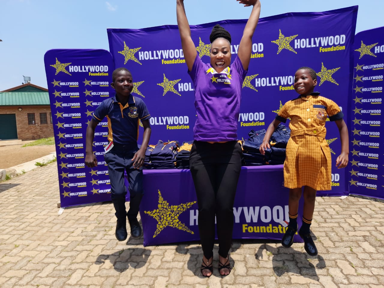 Back to School - Mulweli Primary School | Hollywood Foundation